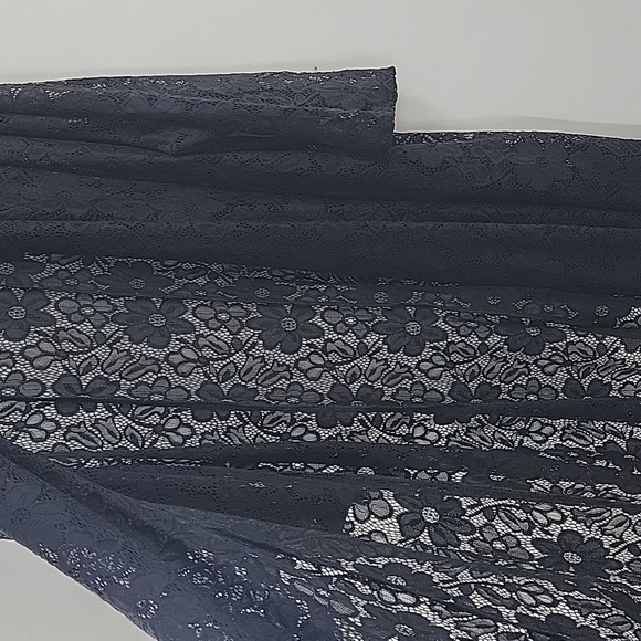 Elegant Lace Kimono Black - Picture 6 of 15